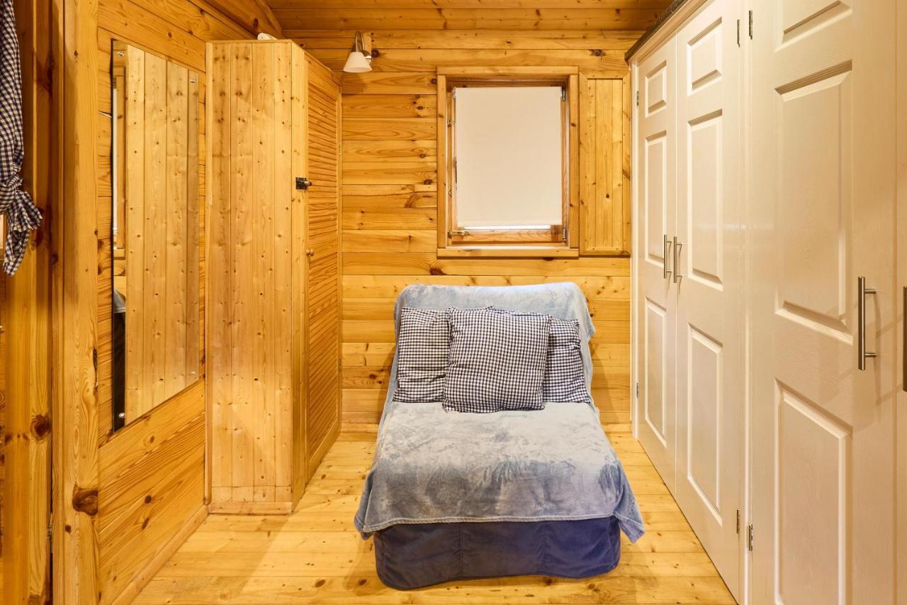 Host & Stay - Astoria Бродстеърс Екстериор снимка
