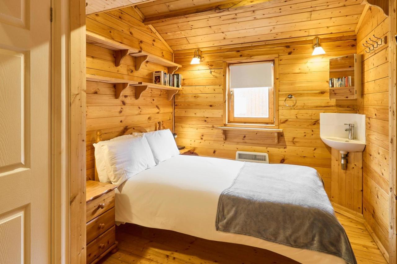 Host & Stay - Astoria Бродстеърс Екстериор снимка